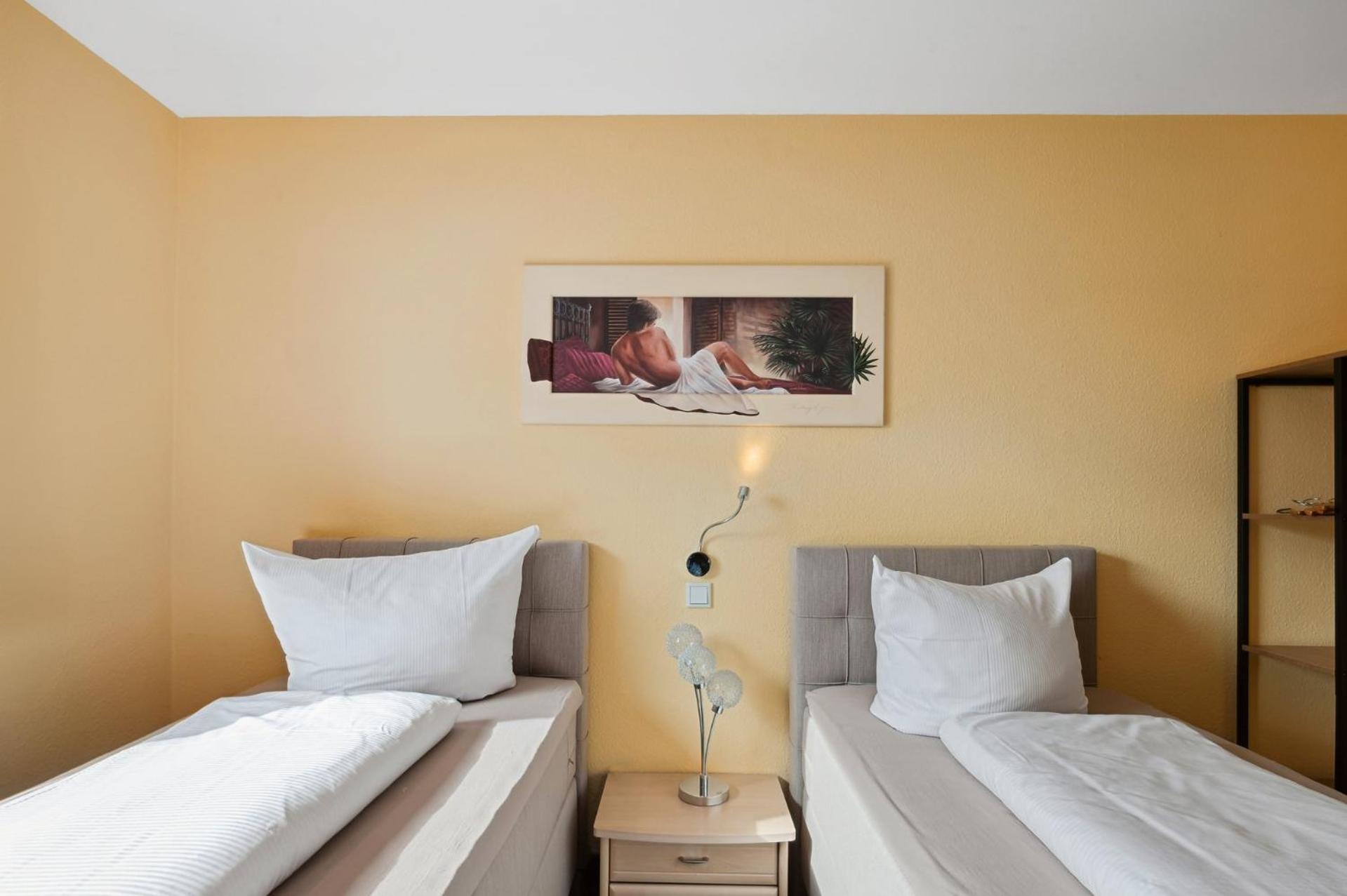 7O'Clock - Hotel Hannover Laatzen Extérieur photo
