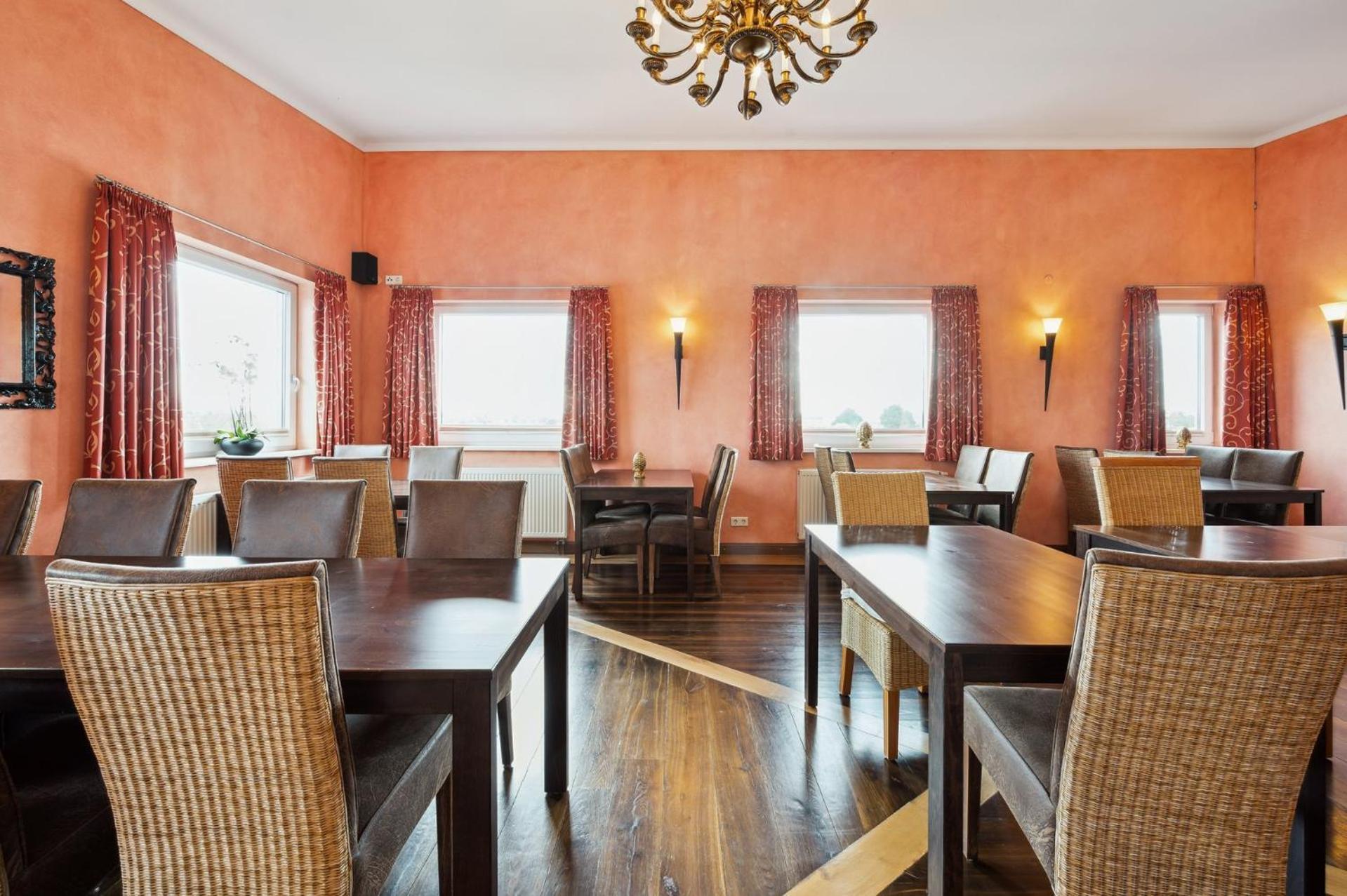 7O'Clock - Hotel Hannover Laatzen Extérieur photo